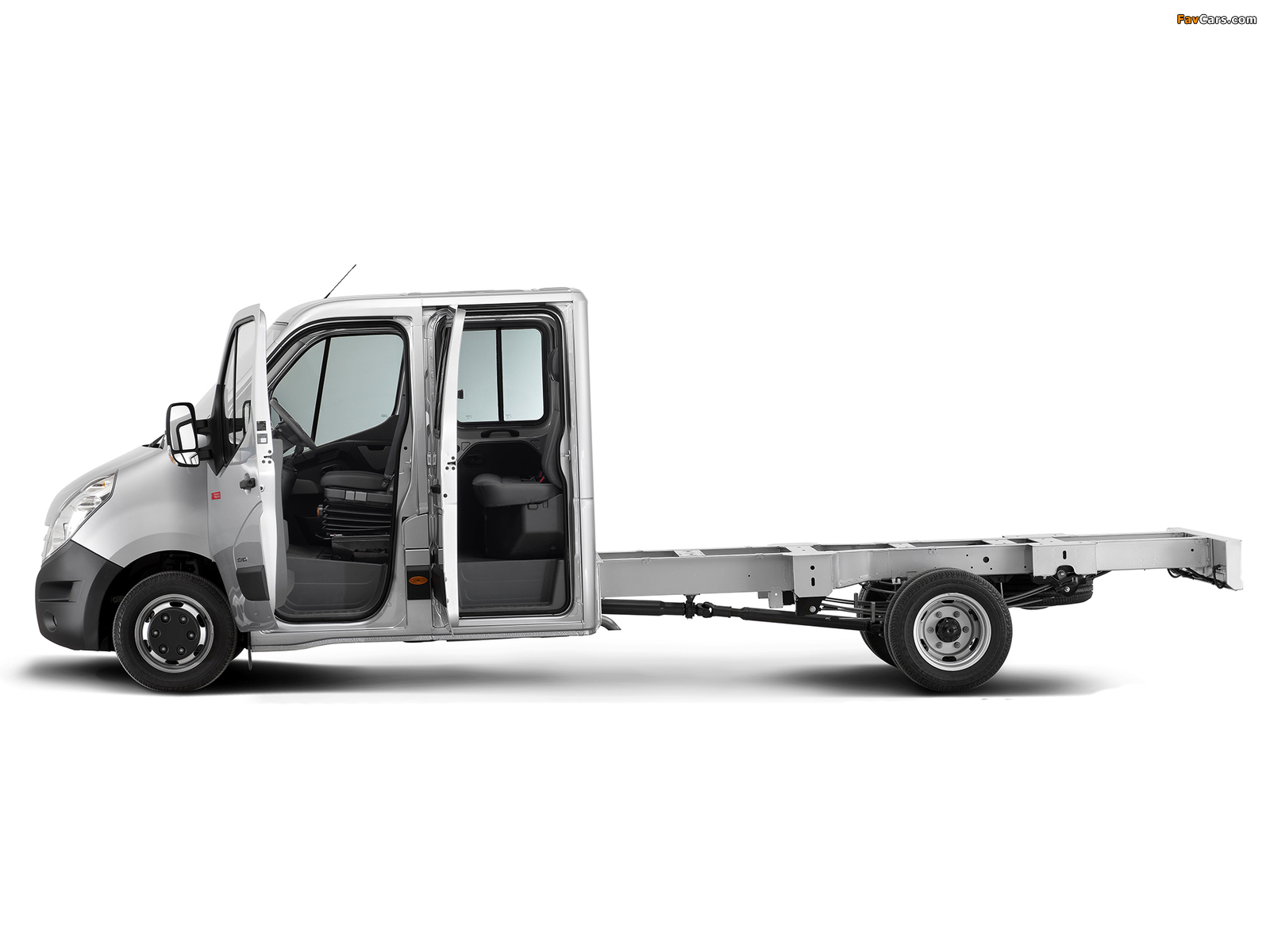 Renault Master Crew Cab Chassis 2010 pictures (1600 x 1200)