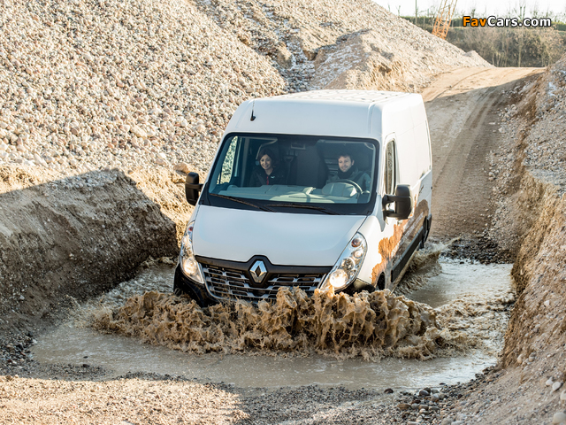 Renault Master X-Track L2H2 2016 pictures (640 x 480)