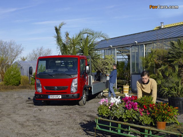 Images of Renault Maxity 2008 (640 x 480)