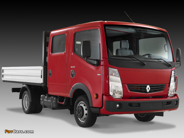 Renault Maxity Double Cab 2008–13 images (640 x 480)