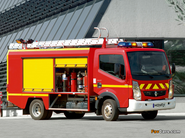 Renault Maxity Firetruck 2008–13 photos (640 x 480)