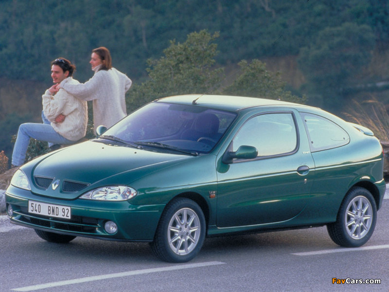 Images of Renault Megane Coupe 1999–2003 (800 x 600)