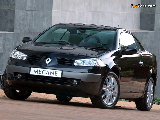 Images of Renault Megane CC ZA-spec 2003–06 (640 x 480)