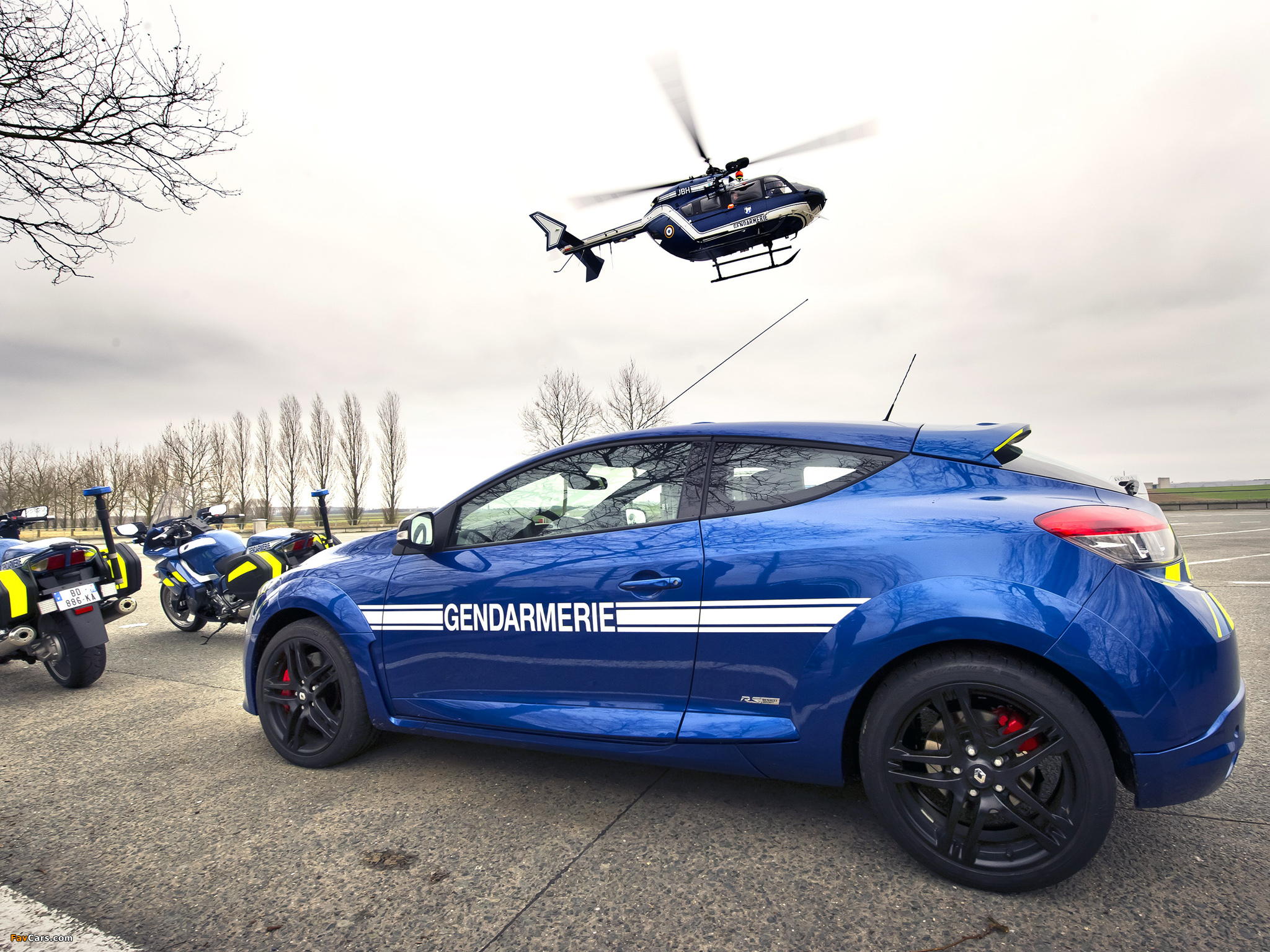 Images of Renault Megane RS Gendarmerie 2010 (2048 x 1536)