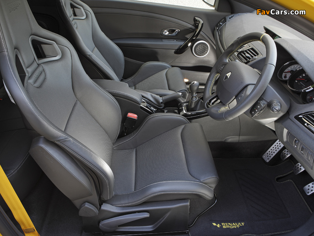 Images of Renault Mégane R.S. 265 Trophy AU-spec 2012–14 (640 x 480)