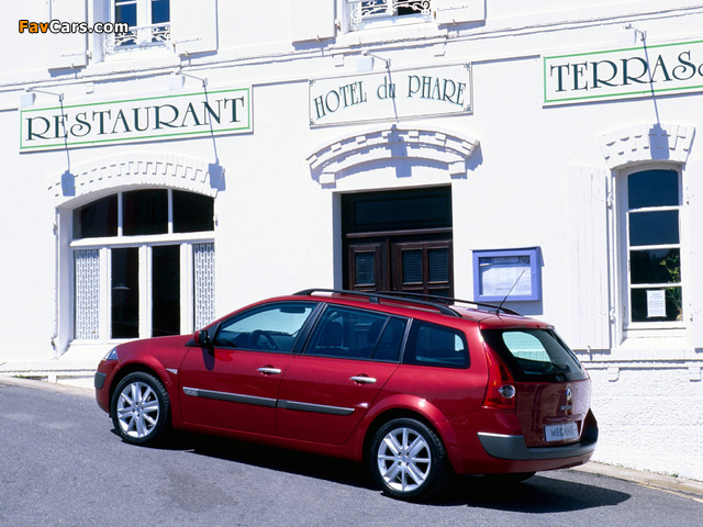 Photos of Renault Megane Grandtour 2003–06 (640 x 480)