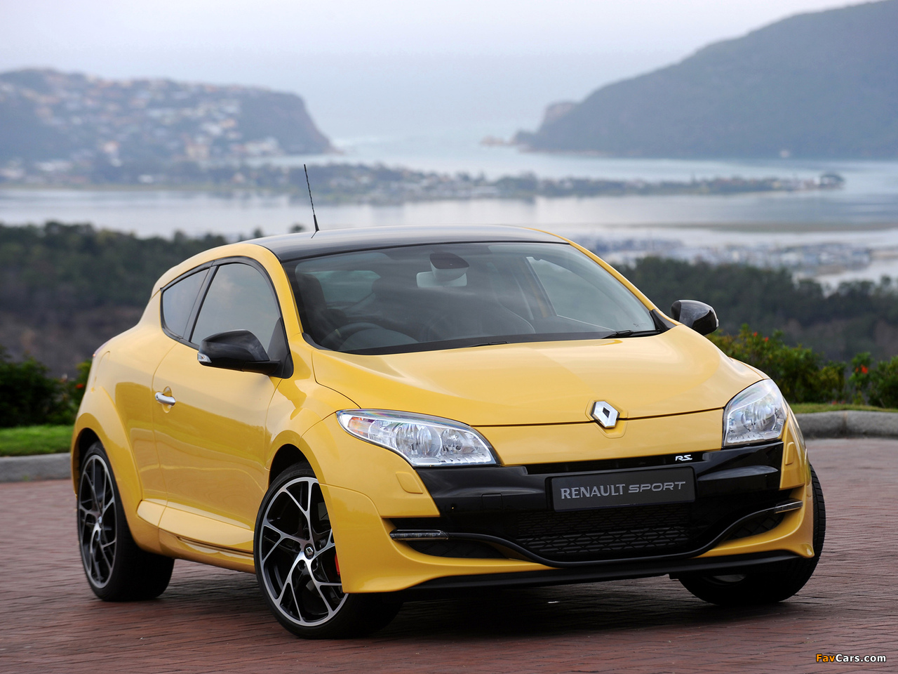 Photos of Renault Mégane R.S. 250 ZA-spec 2010–12 (1280 x 960)