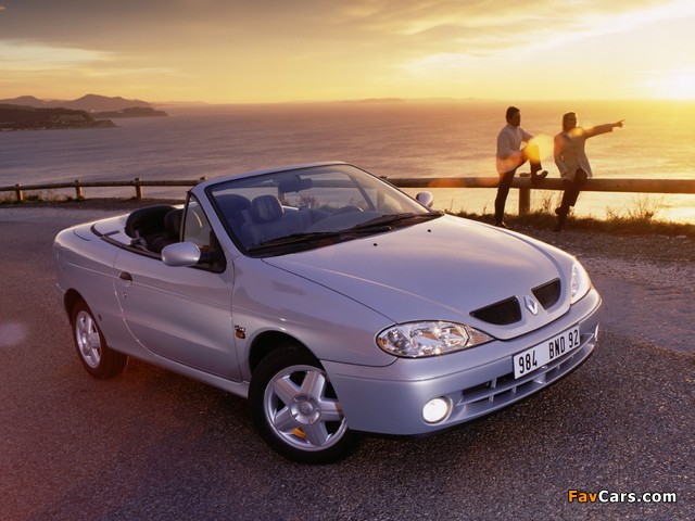Pictures of Renault Megane Cabrio 1999–2003 (640 x 480)