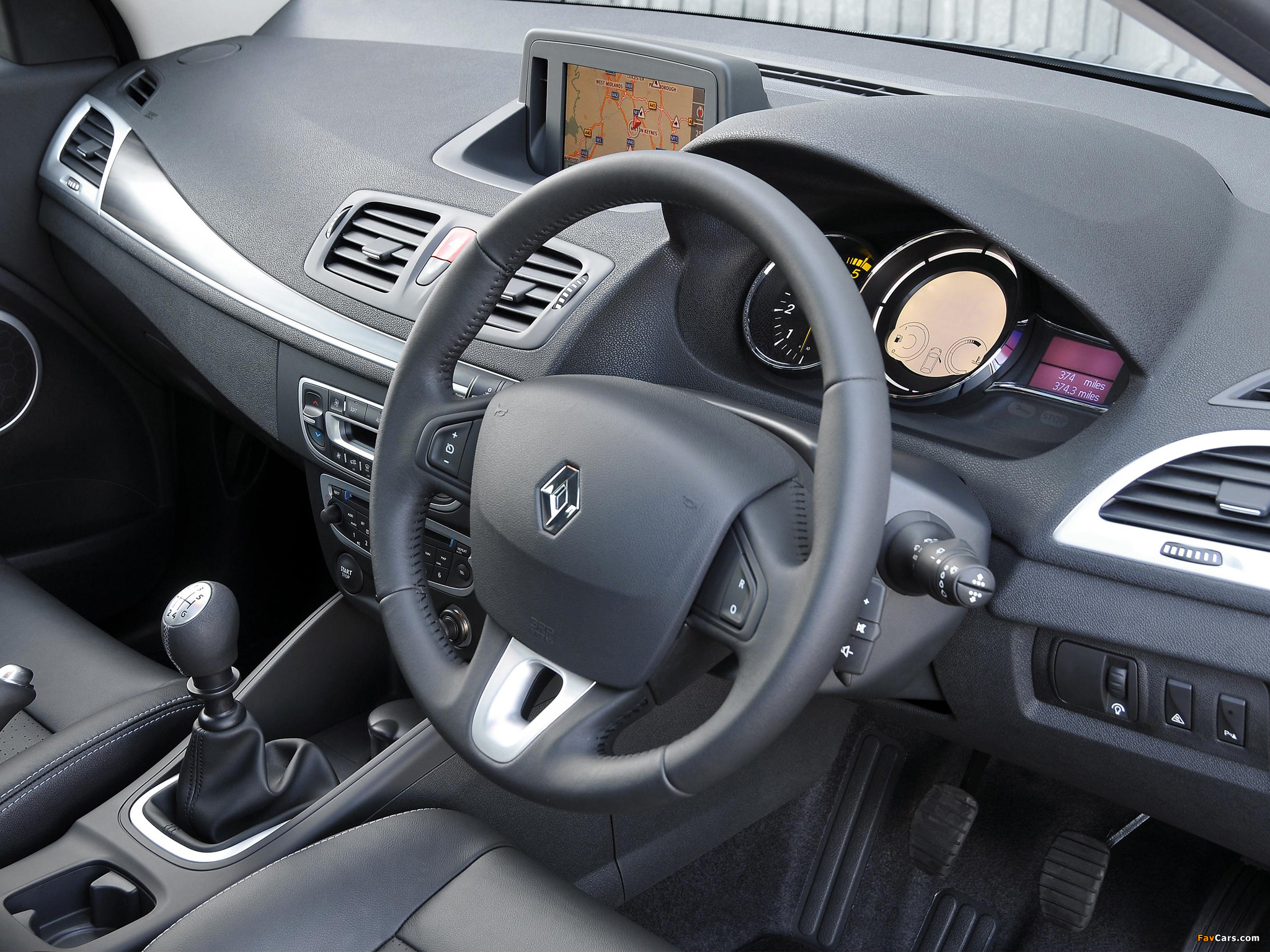 Pictures of Renault Mégane UK-spec 2008–12 (2048 x 1536)