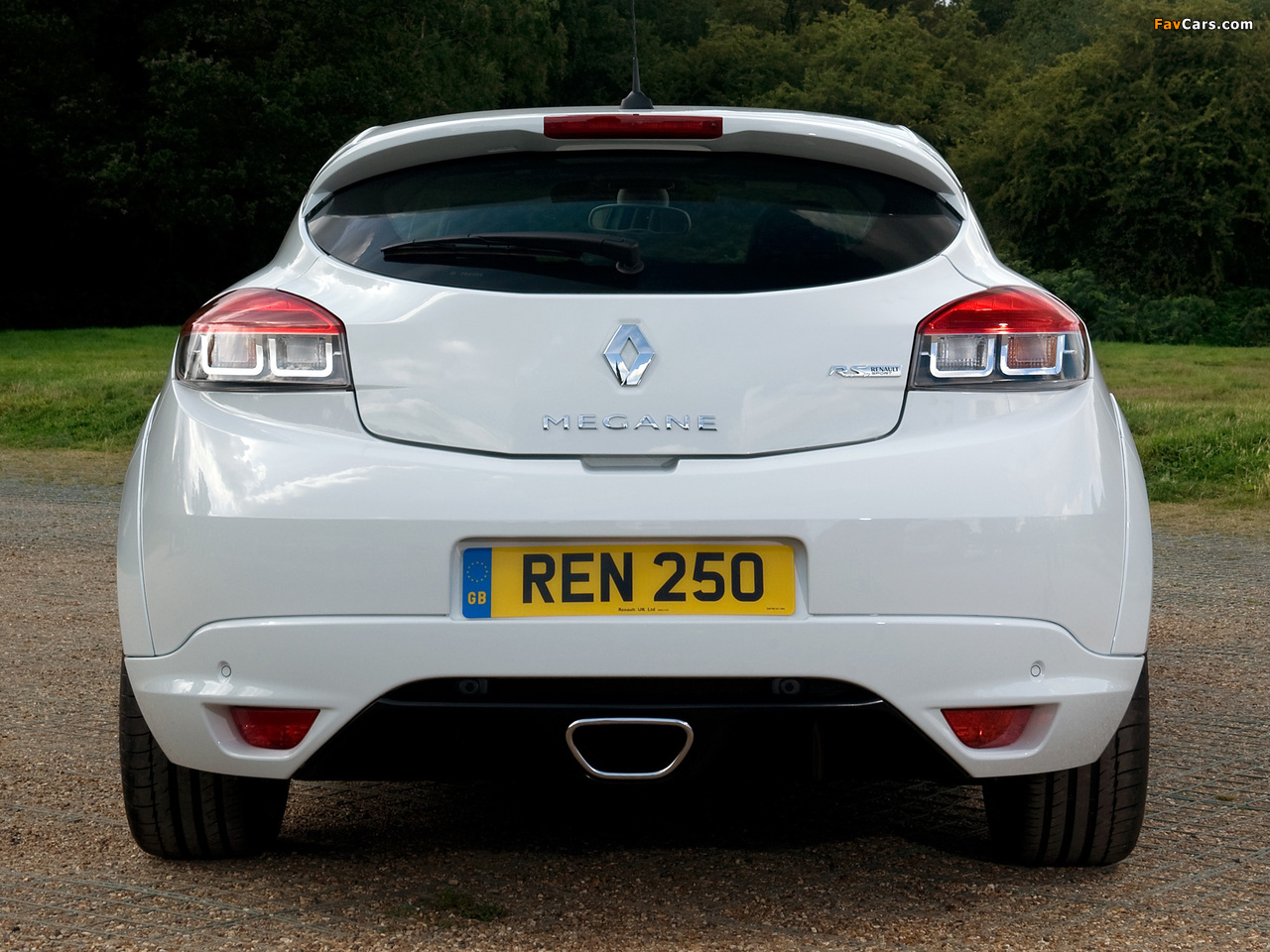 Pictures of Renault Megane RS 250 UK-spec 2009 (1280 x 960)