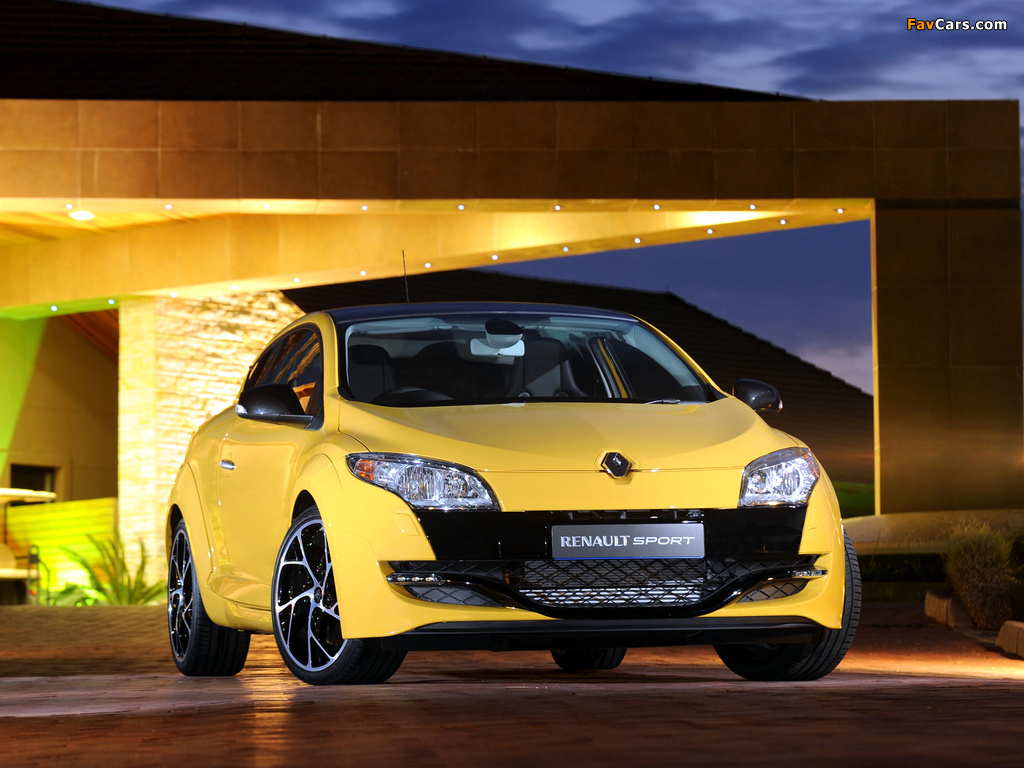Pictures of Renault Mégane R.S. 250 ZA-spec 2010–12 (1024 x 768)