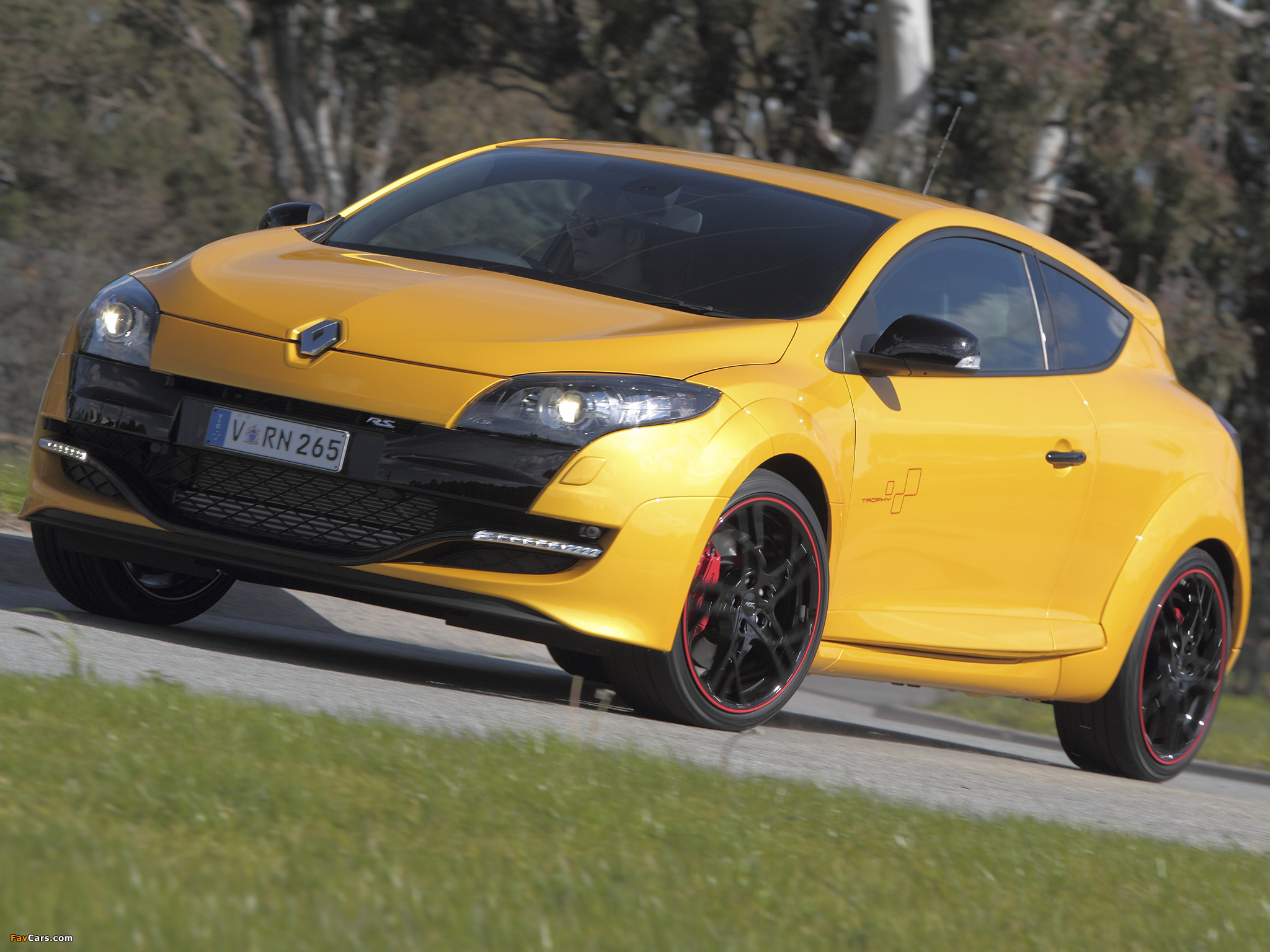 Pictures of Renault Mégane R.S. 265 Trophy AU-spec 2012–14 (2048 x 1536)