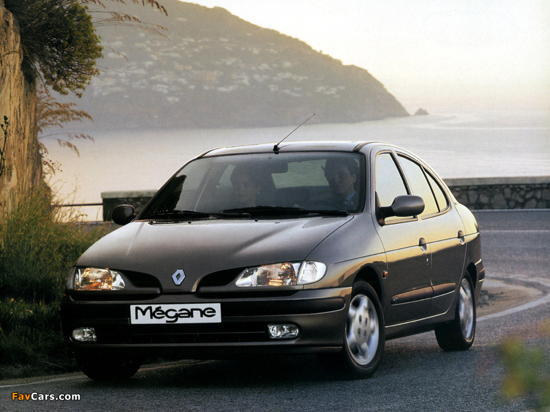 Renault Megane Classic 1996–99 pictures (800 x 600)