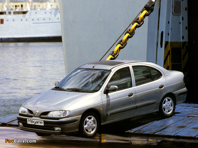 Renault Megane Classic 1996–99 wallpapers (640 x 480)