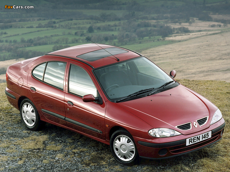 Renault Megane Classic UK-spec 1999–2003 images (800 x 600)