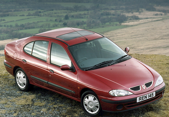 Renault Megane Classic UK-spec 1999–2003 images