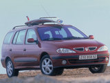 Renault Megane Grandtour 1999–2003 pictures