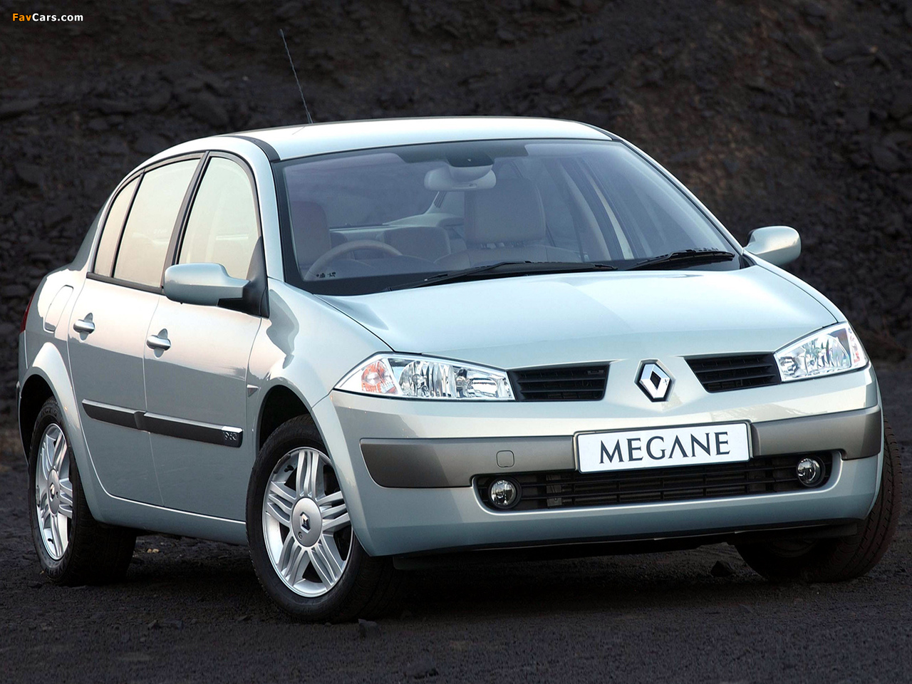 Renault Megane Classic ZA-spec 2003–06 images (1280 x 960)