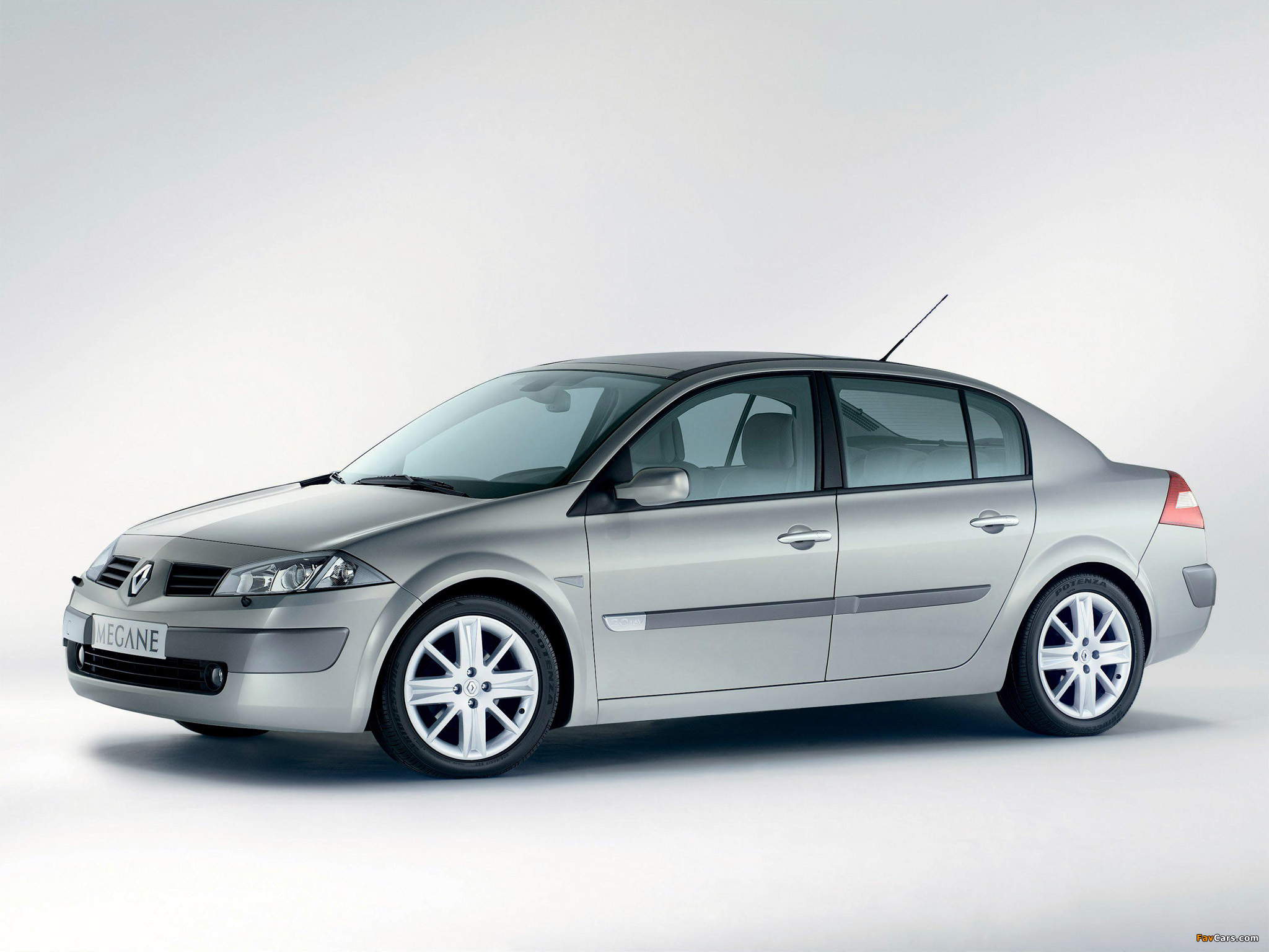 Renault Megane Classic 2003–06 photos (2048 x 1536)