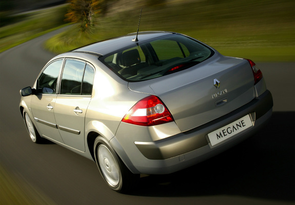 Renault Megane Classic 2003–06 photos