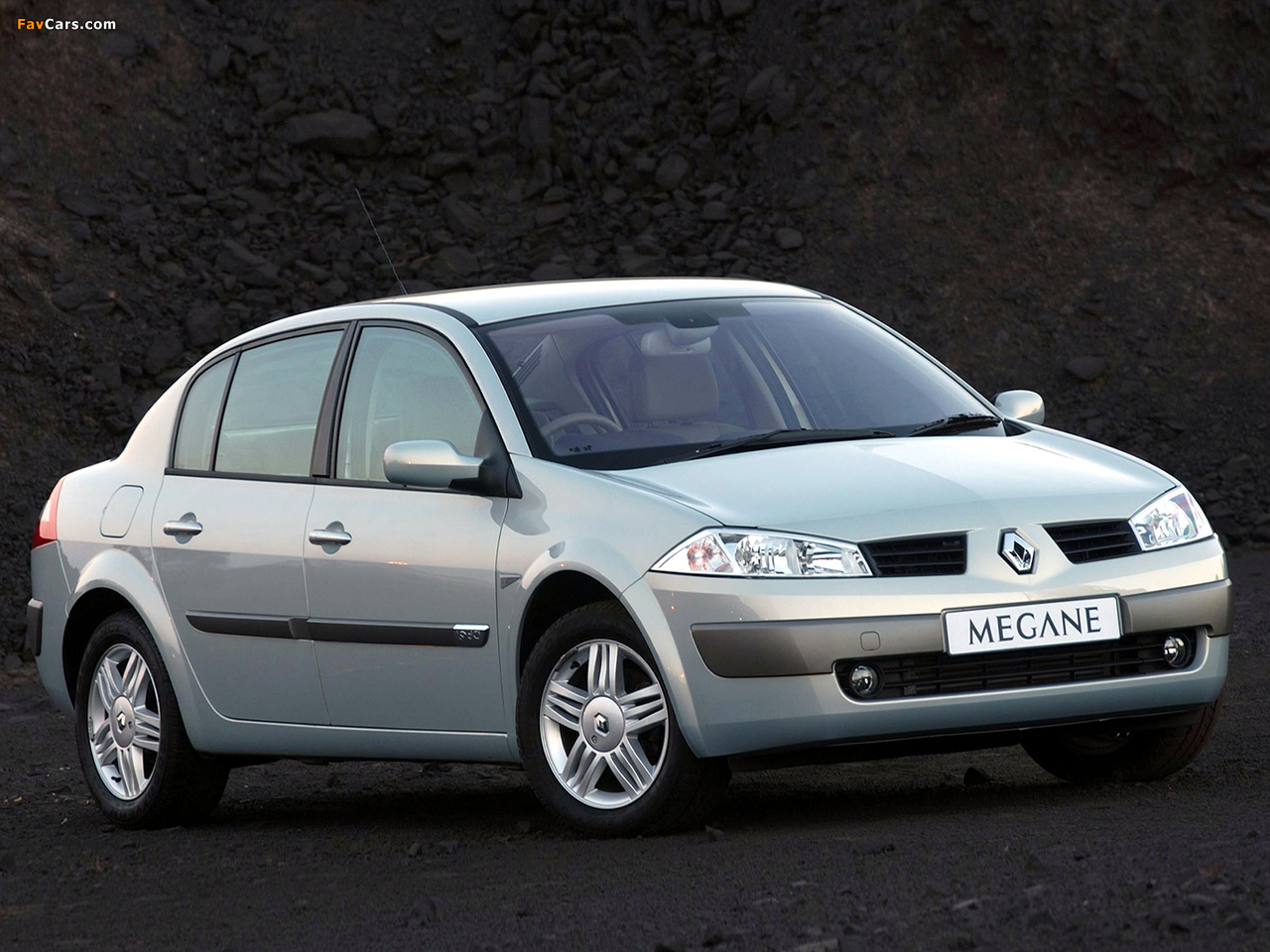 Renault Megane Classic ZA-spec 2003–06 pictures (1280 x 960)