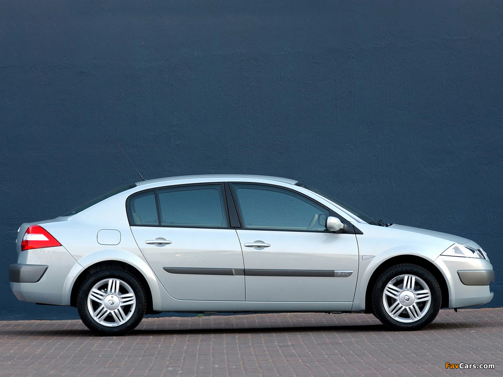 Renault Megane Classic ZA-spec 2003–06 pictures (1024 x 768)