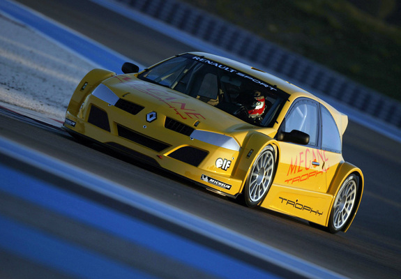 Renault Megane Trophy Concept 2004 pictures