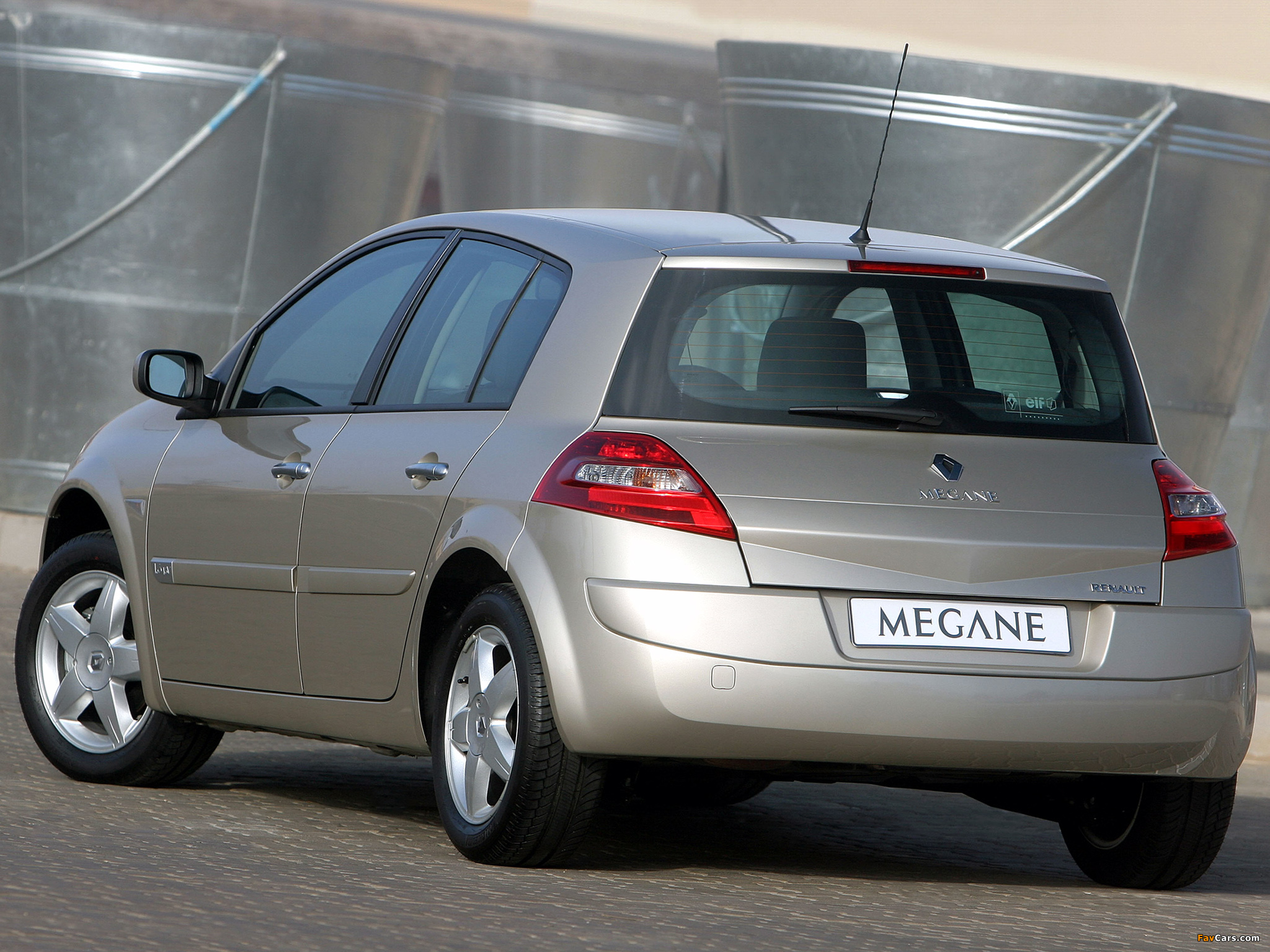 Renault Megane 5-door ZA-spec 2006–09 images (2048 x 1536)