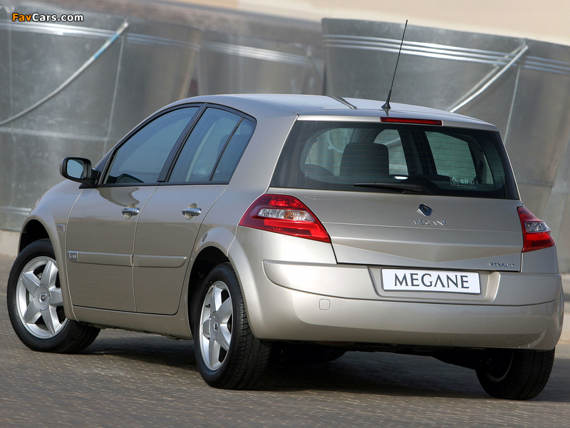 Renault Megane 5-door ZA-spec 2006–09 images (800 x 600)