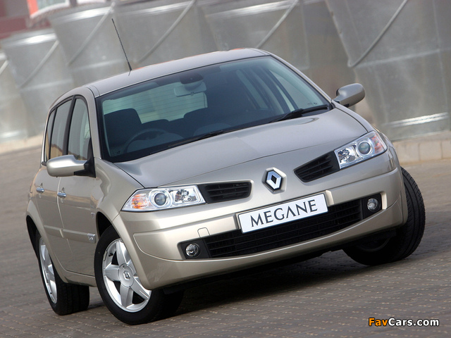 Renault Megane 5-door ZA-spec 2006–09 pictures (640 x 480)