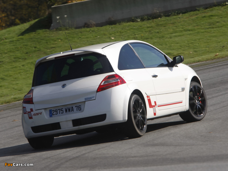 Renault Megane RS R26.R 2008 pictures (800 x 600)