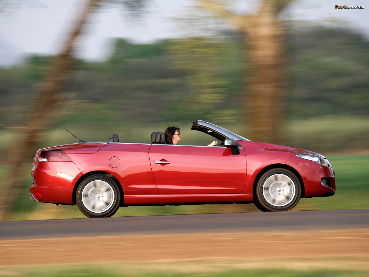 Renault Mégane GT Line Coupé-Cabriolet ZA-spec 2011–14 pictures (1280 x 960)