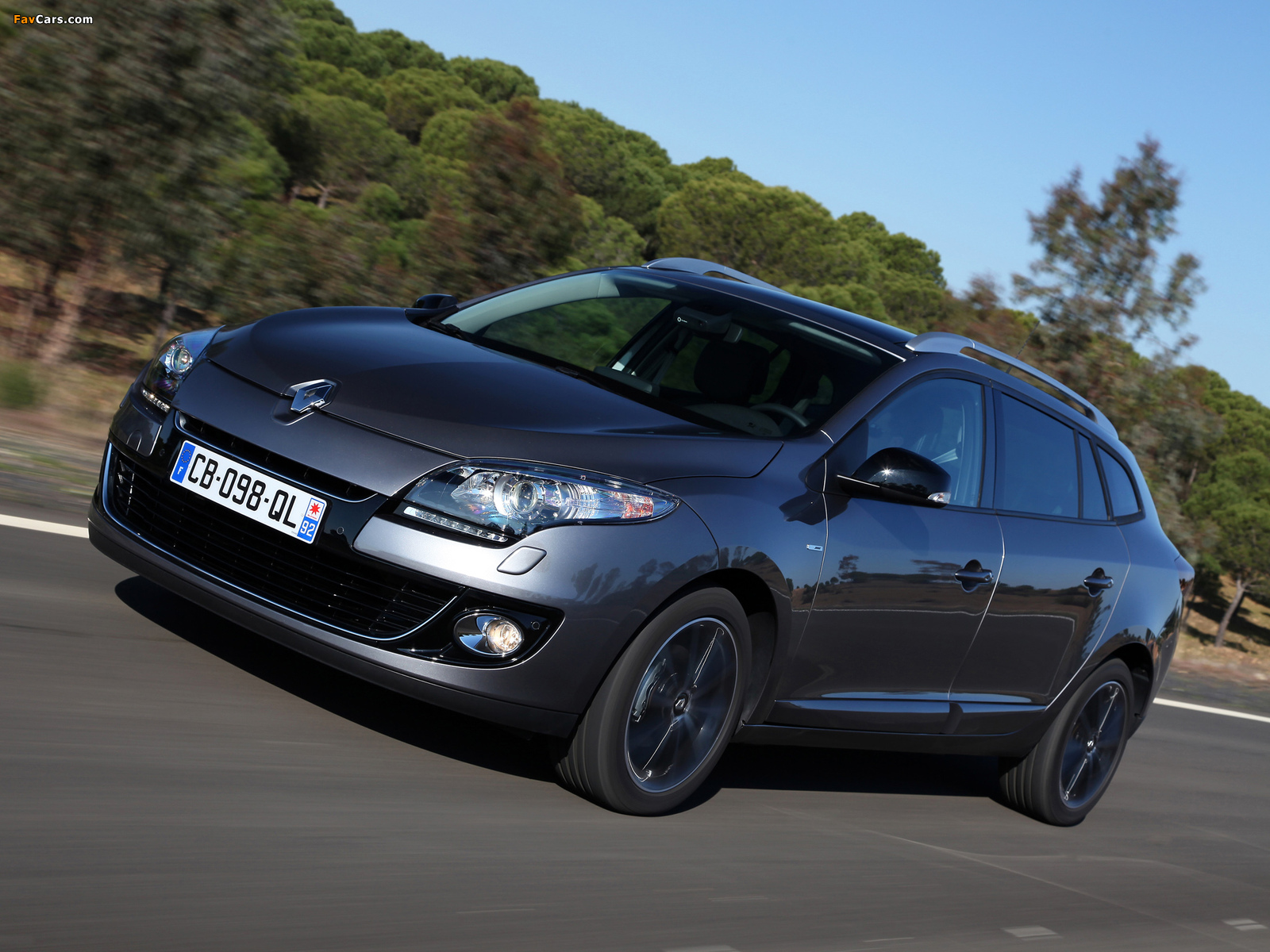 Renault Mégane Estate 2012–14 wallpapers (1600 x 1200)