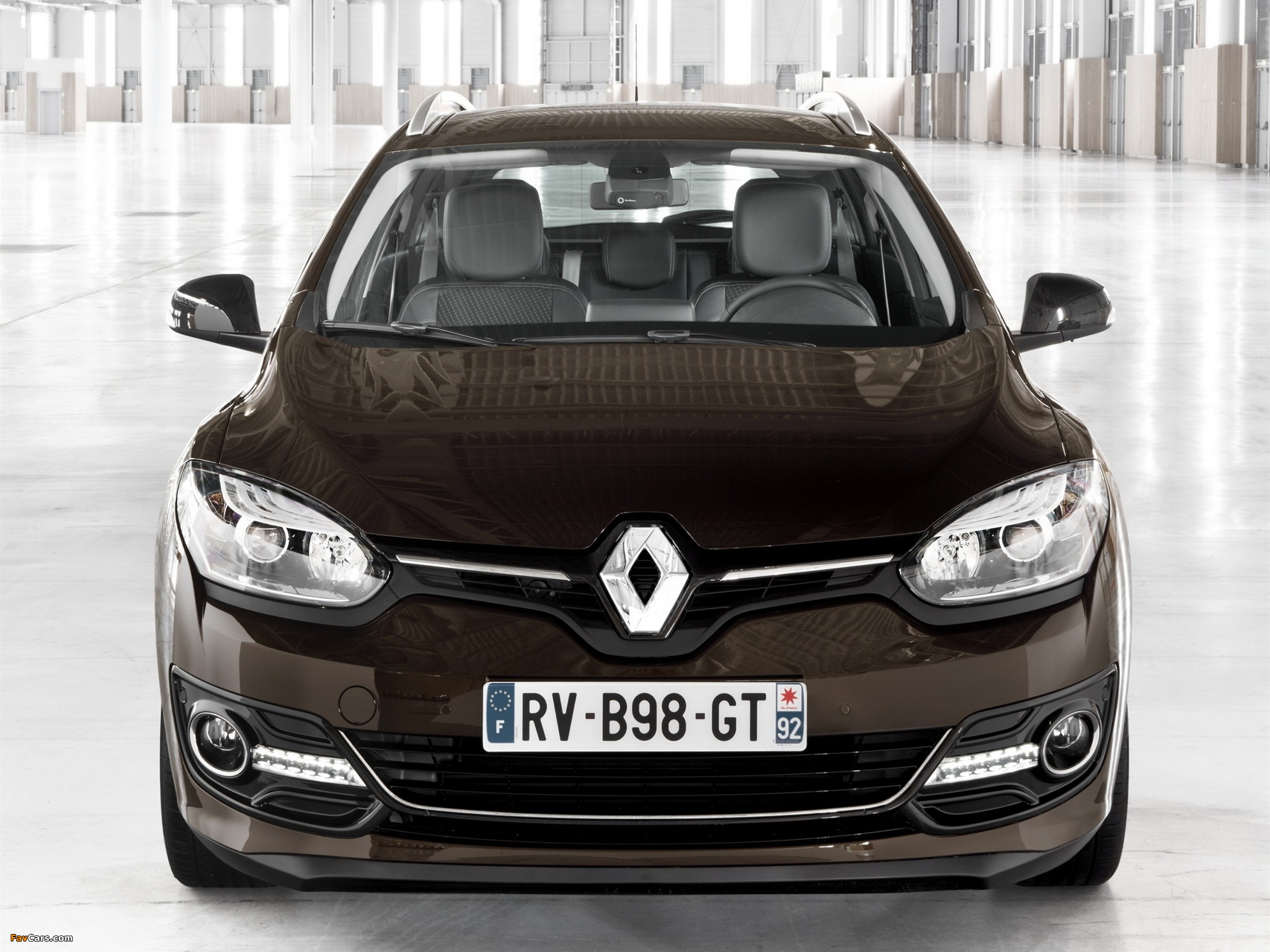 Renault Mégane Estate 2014 images (2048 x 1536)