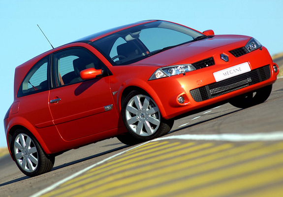 Renault Megane RS 3-door ZA-spec 2004–06 wallpapers