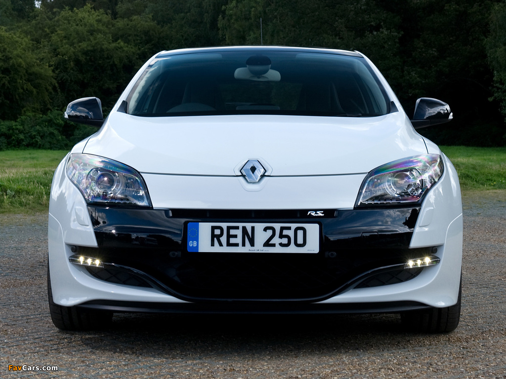 Renault Megane RS 250 UK-spec 2009 wallpapers (1024 x 768)