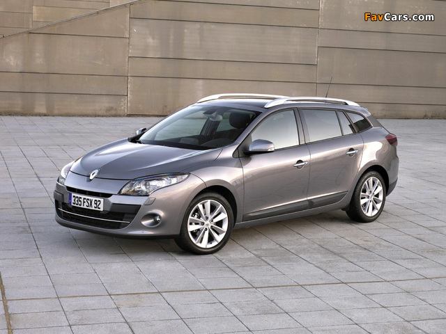 Renault Megane Grandtour 2009 wallpapers (640 x 480)