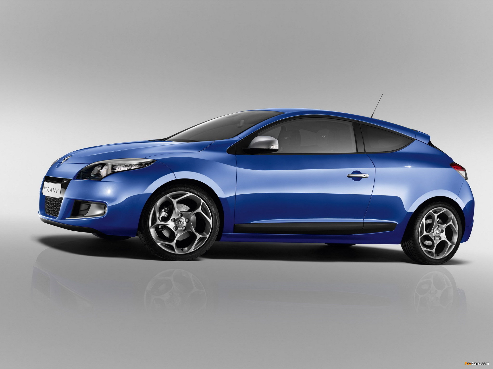 Renault Mégane GT Coupé 2010–12 wallpapers (2048 x 1536)