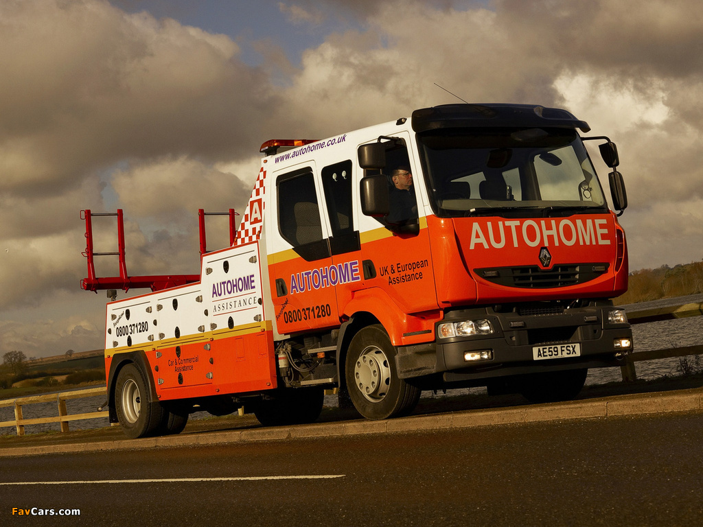 Photos of Renault Midlum Crew Cab Tow Truck UK-spec 2006–13 (1024 x 768)