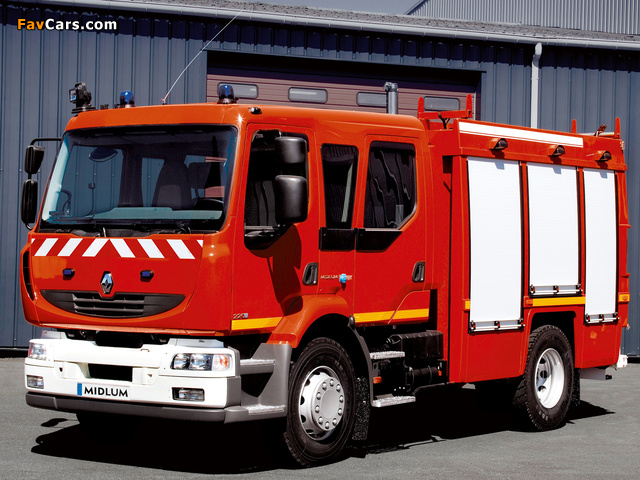 Renault Midlum Crew Cab 4x2 Firetruck 2006–13 pictures (640 x 480)