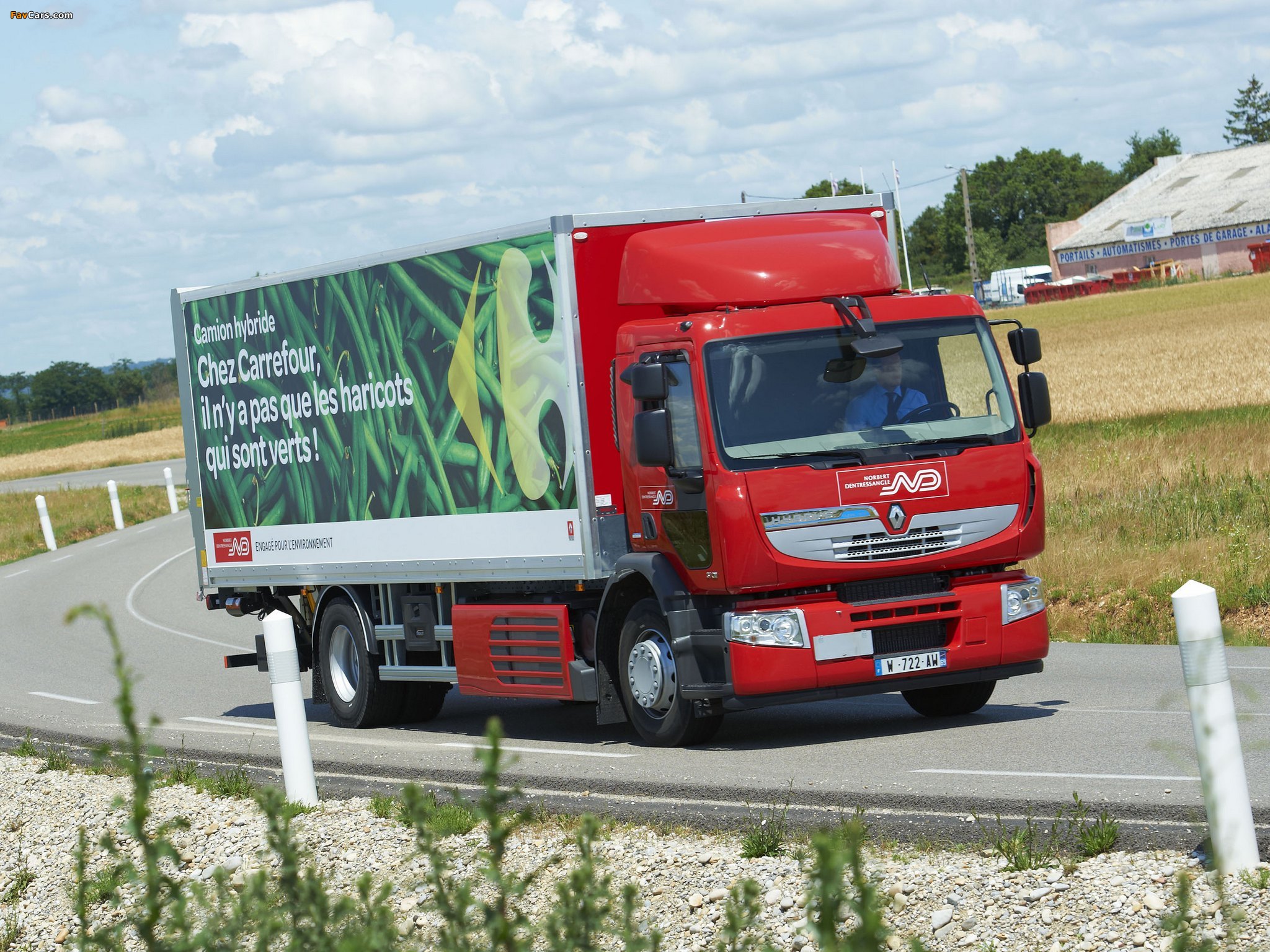 Images of Renault Premium Distribution Hybrys Clean Tech 4x2 2011–13 (2048 x 1536)
