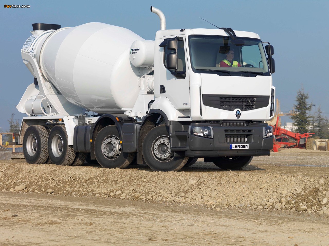 Photos of Renault Premium Lander 8x4 Mixer 2006–13 (1280 x 960)