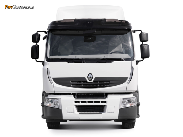 Photos of Renault Premium Distribution 6x2 2006 (640 x 480)