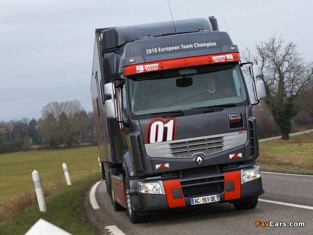 Photos of Renault Premium Route Truck Racing Special Edition 2011–13 (640 x 480)