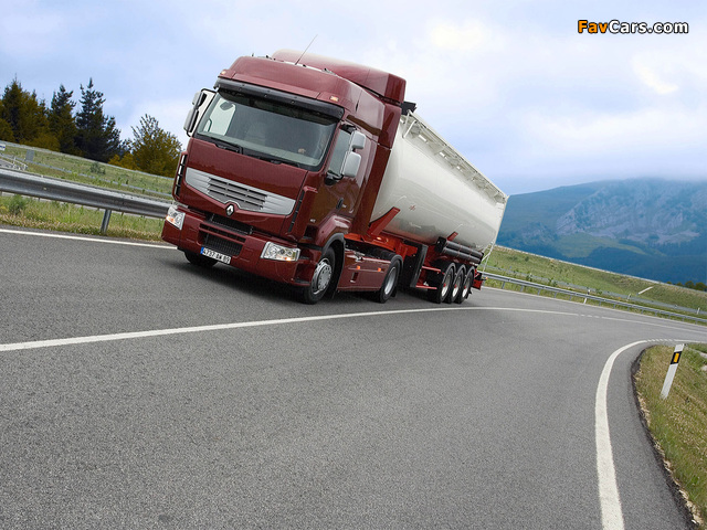 Pictures of Renault Premium Route 4x2 2006–13 (640 x 480)