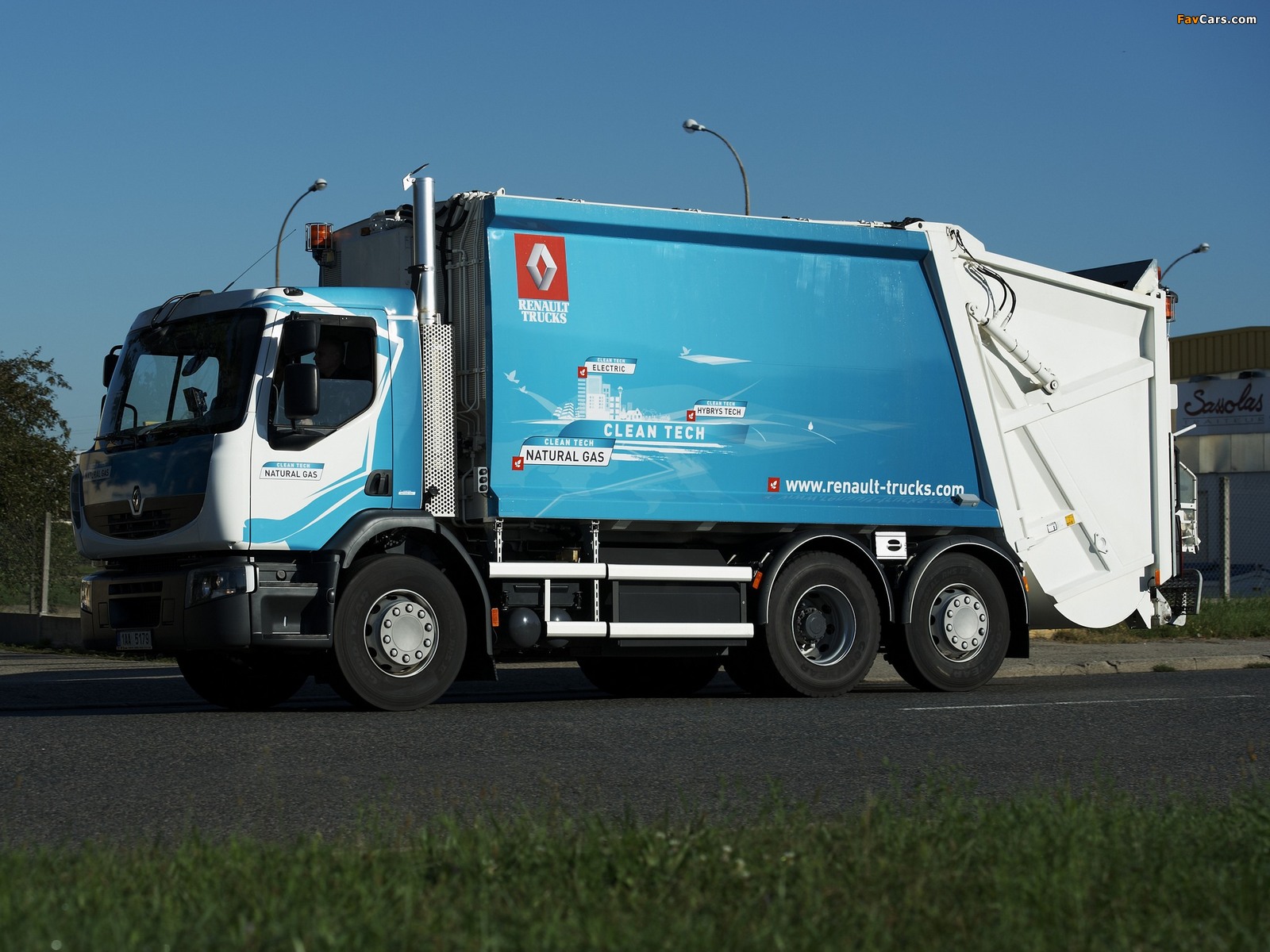 Pictures of Renault Premium Distribution Hybrys Clean Tech 6x2 Rolloffcon 2011–13 (1600 x 1200)