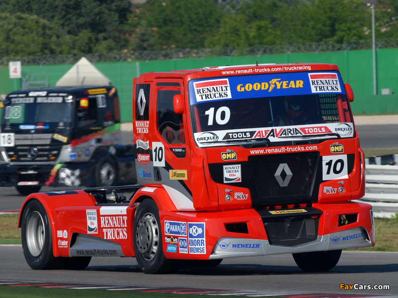 Renault Premium Course Racing Truck 2011 wallpapers (800 x 600)