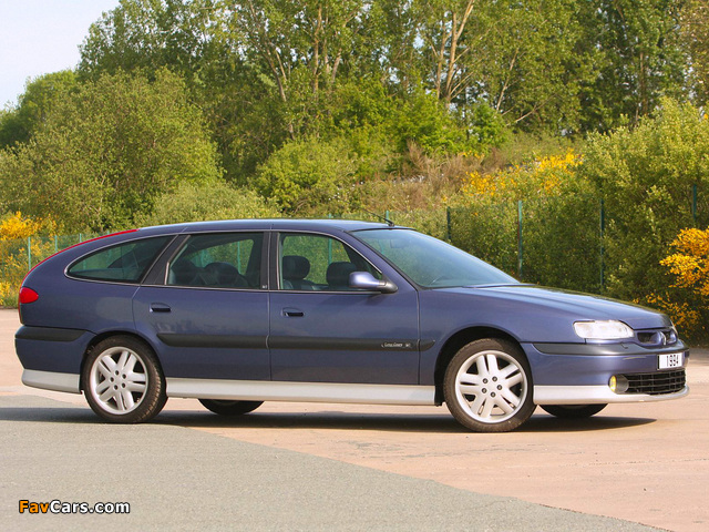 Photos of Renault Safrane V6 Turbo Long Cours Concept by Heuliez 1994 (640 x 480)