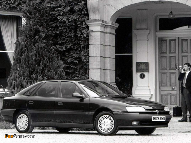 Pictures of Renault Safrane UK-spec 1992–96 (640 x 480)
