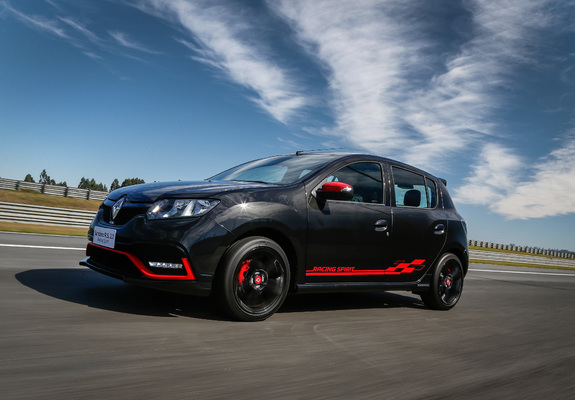 Renault Sandero R.S. 2.0 